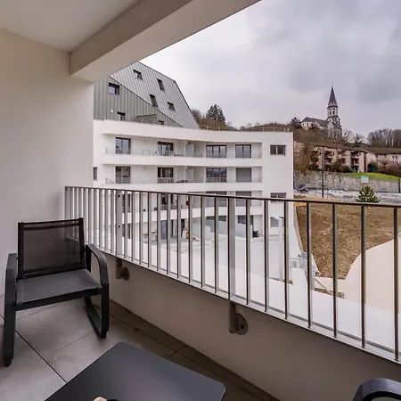 Le 305 - T3 With Garage And Beautiful Terrace *